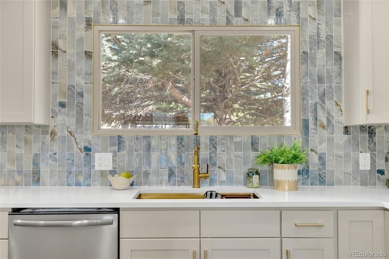 6835 W Polk Ave, Littleton, CO 80123