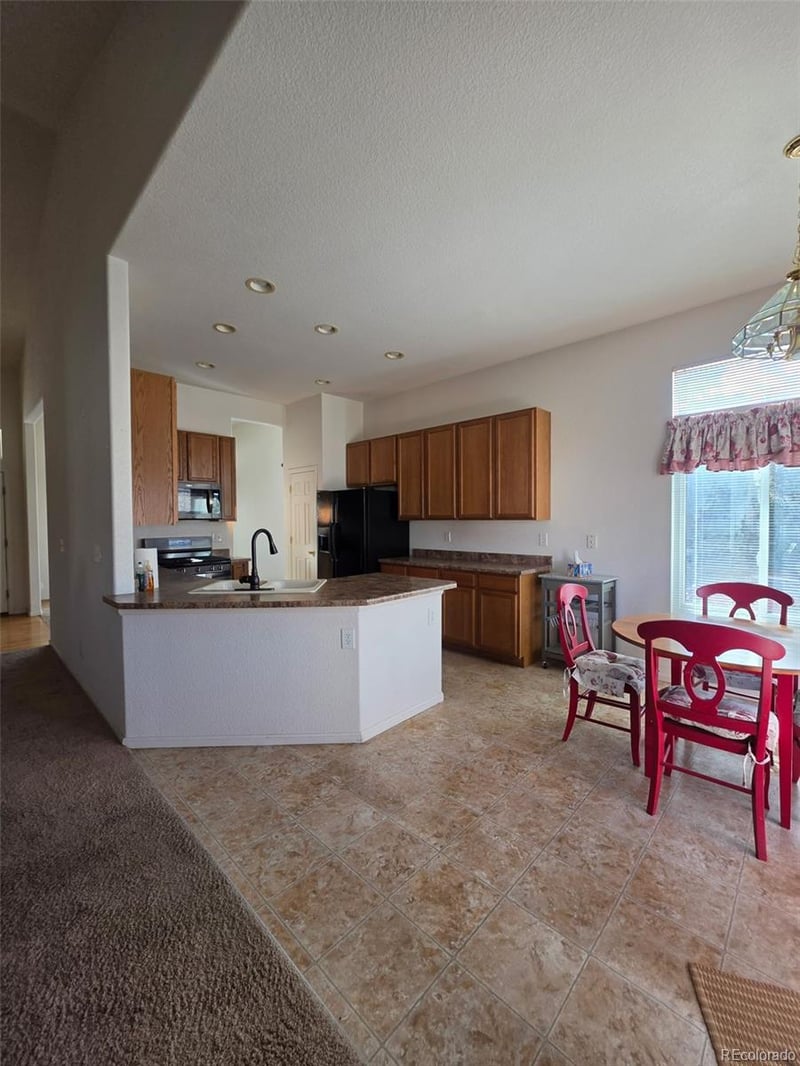 2501 145th Ave, Thornton, CO 80602