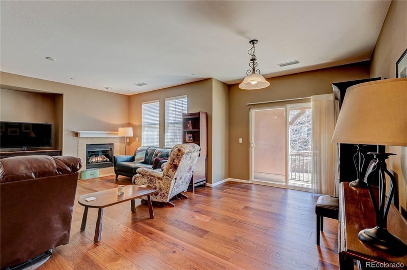 10556 Graymont Ln #B, Highlands Ranch, CO 80126