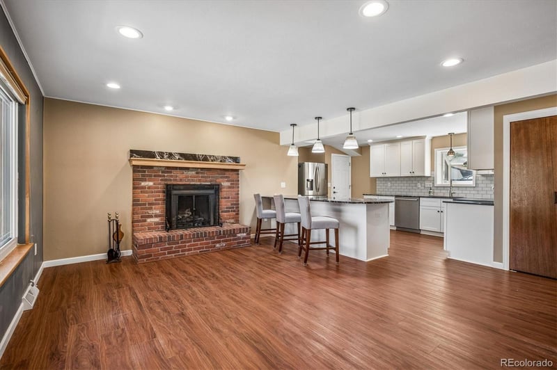 6230 Fairview Ave, Littleton, CO 80128