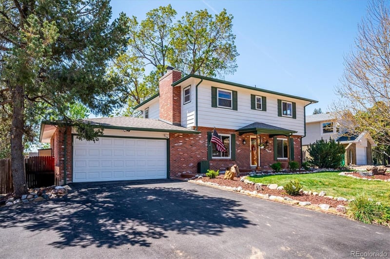 6230 Fairview Ave, Littleton, CO 80128