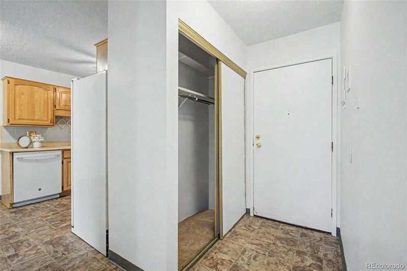 13609 Cornell Ave #110, Aurora, CO 80014