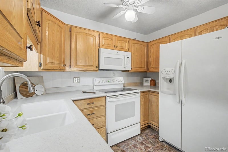 13609 Cornell Ave #110, Aurora, CO 80014