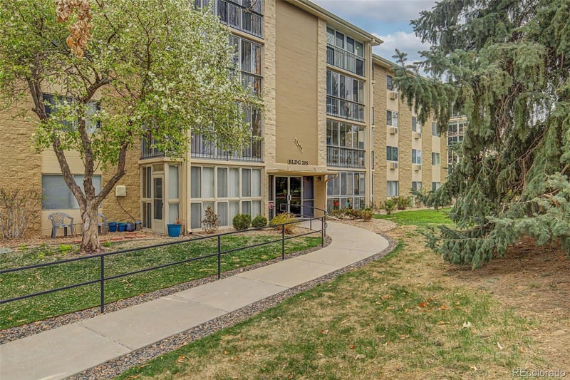 13609 Cornell Ave #110, Aurora, CO 80014