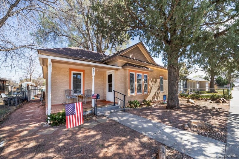 607 8th St, Fowler, CO 81039