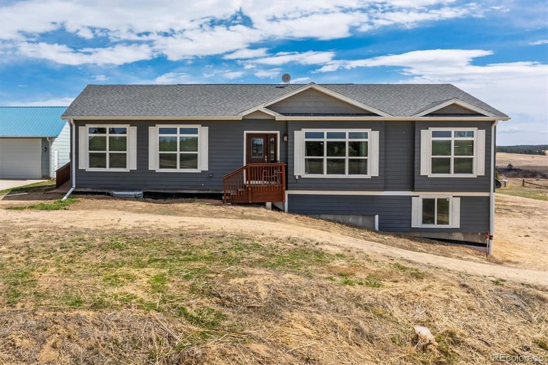 40148 Ferns Rd, Elizabeth, CO 80107