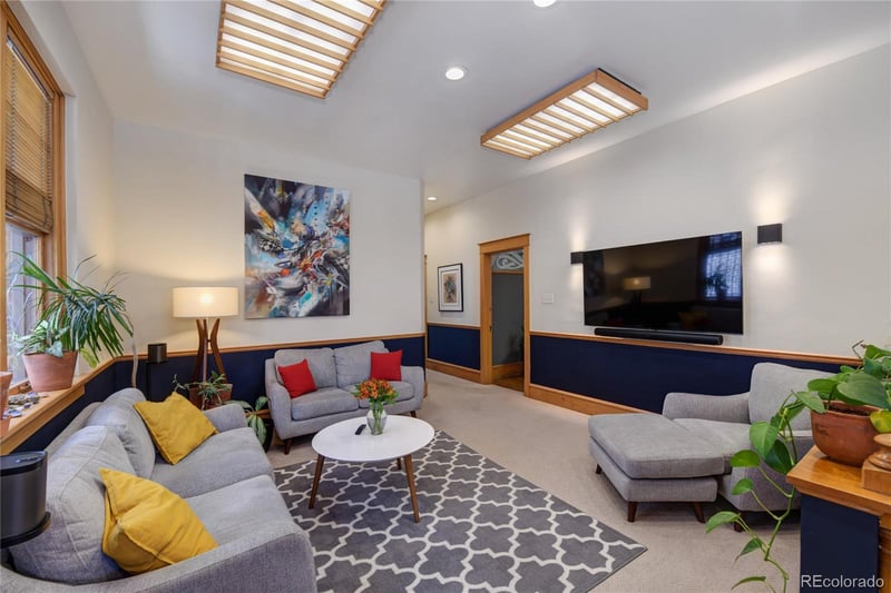 2043 York St, Denver, CO 80205