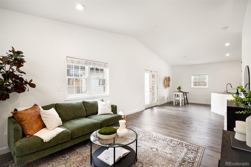 3215 Fairfax St, Denver, CO 80222