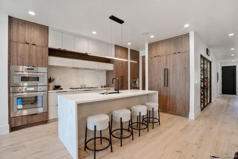 2832 Vallejo St, Denver, CO 80211