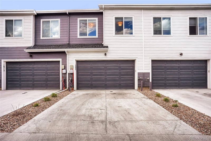 1909 Poplar Ct, Denver, CO 80224