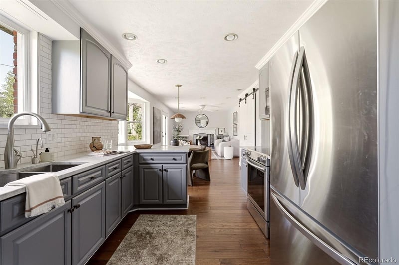 4455 Hinsdale Pl, Centennial, CO 80122