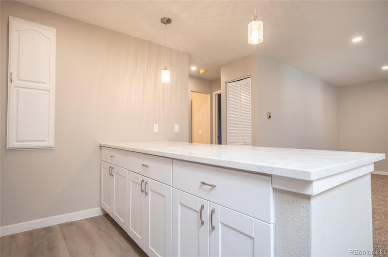 2225 Jasmine St #303, Denver, CO 80222