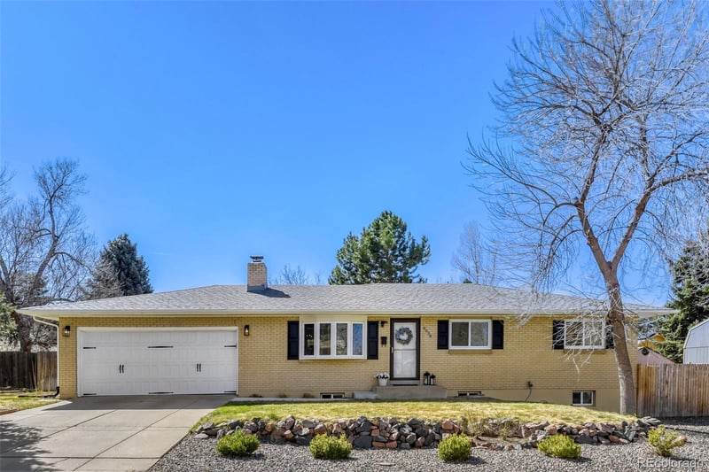 8038 Lehigh Dr, Denver, CO 80237