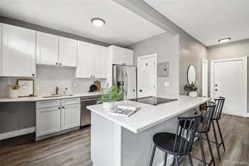 1376 Pearl St #109, Denver, CO 80203