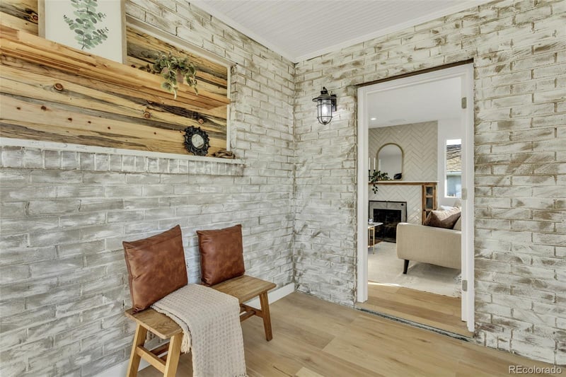 3642 Madison St, Denver, CO 80205