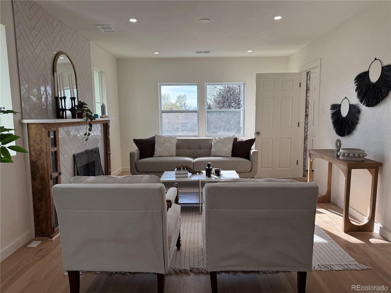 3642 Madison St, Denver, CO 80205