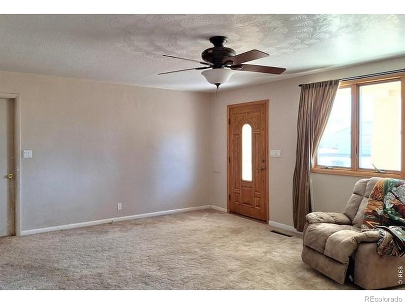 310 Cleveland St, Sterling, CO 80751