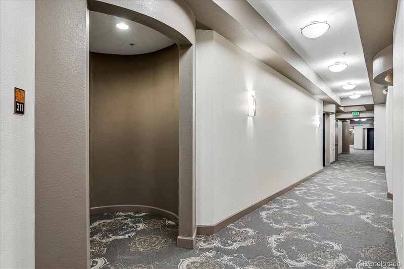 7820 Inverness Blvd #311, Englewood, CO 80112