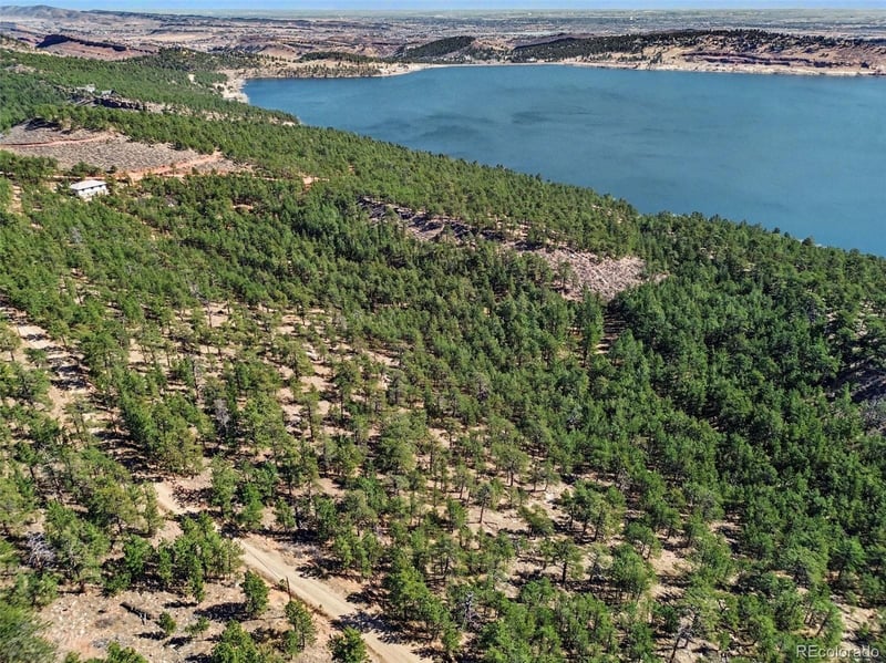 Rainbow Ln, Loveland, CO 80537