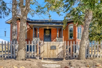 429 Carr Ave, Cripple Creek, CO 80813