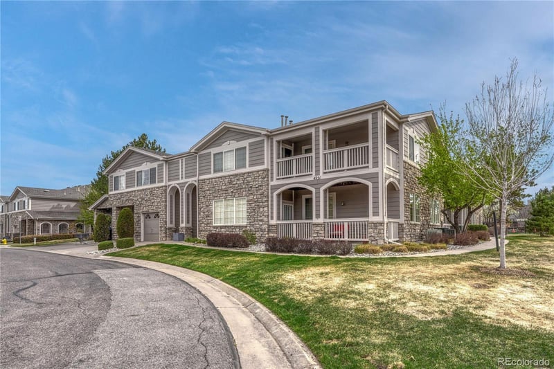 4251 Blackhawk Cir #3C, Aurora, CO 80014
