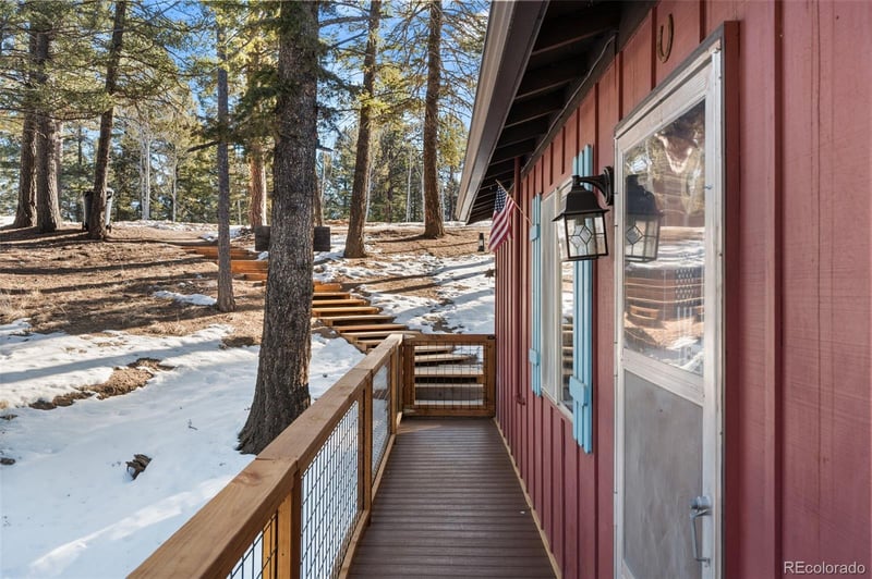 267 Kutsu Ridge Rd, Florissant, CO 80816