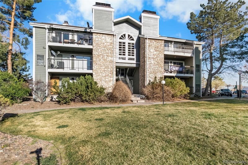 8843 Colorado Blvd #205, Thornton, CO 80229