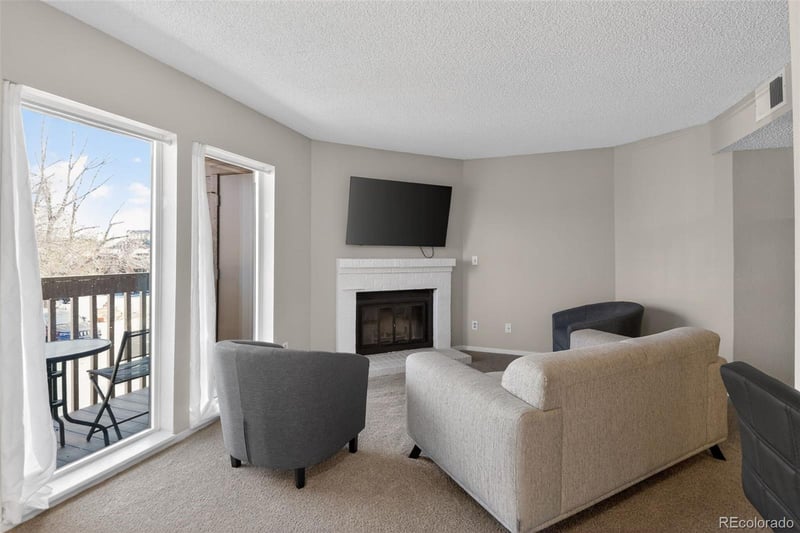 12366 Nevada Pl #204, Lakewood, CO 80228