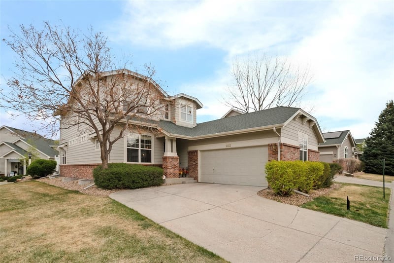 2552 Troy Ct, Aurora, CO 80014