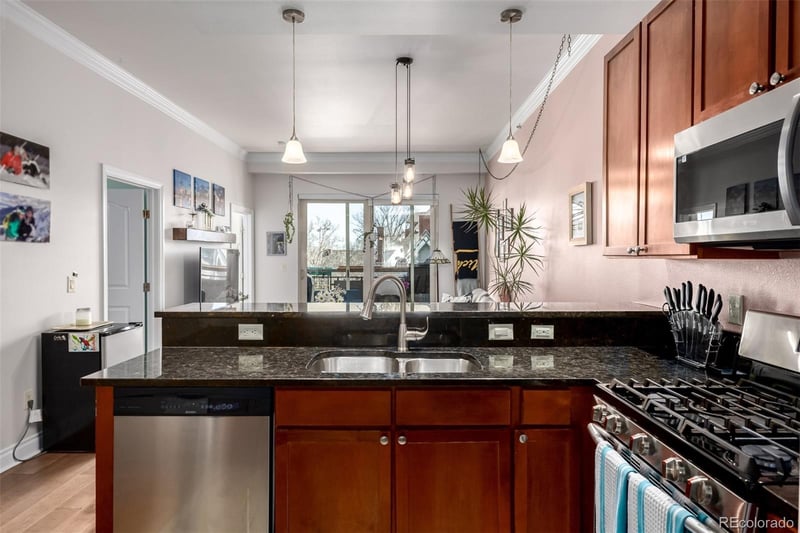 1700 Emerson St #411, Denver, CO 80218