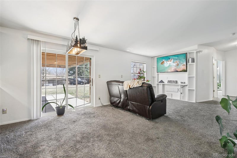 2612 52nd Avenue Ct, Greeley, CO 80634