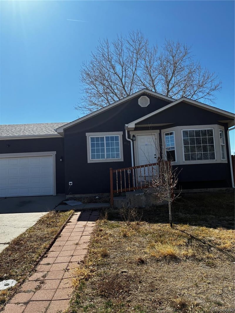 850 21st St, Greeley, CO 80631