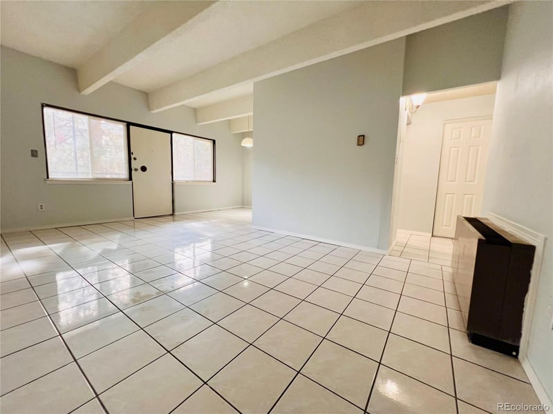 384 Ironton St #203, Aurora, CO 80012