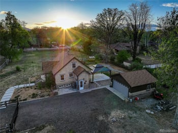 6907 12th Ave, Lakewood, CO 80214