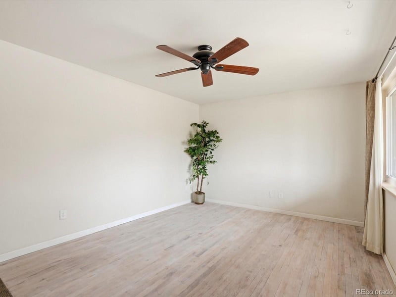 8158 Loretta Dr, Denver, CO 80221