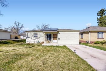 4745 Logan St, Englewood, CO 80113