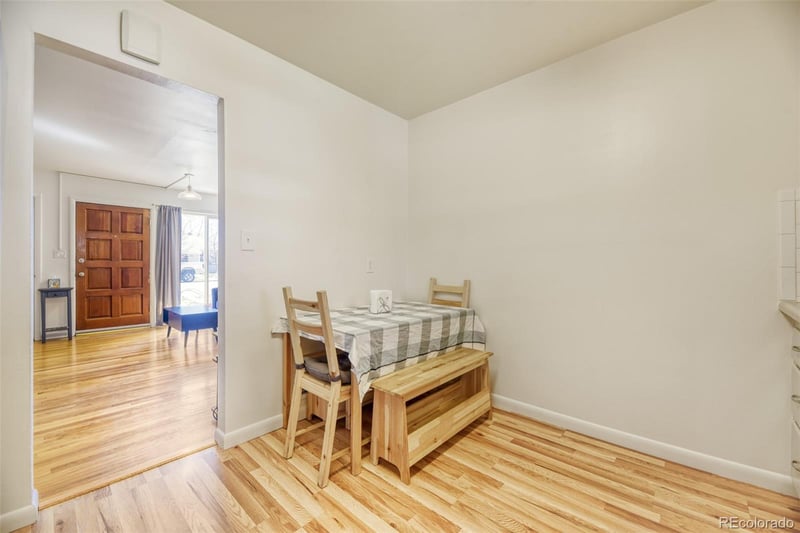 4745 Logan St, Englewood, CO 80113