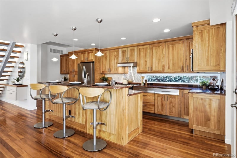 210 Marion Pw, Denver, CO 80209