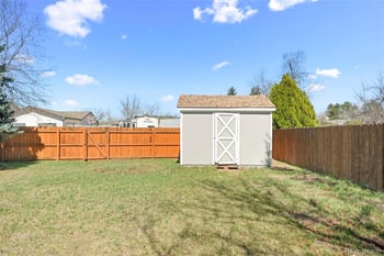 9457 Hamilton Dr, Lakewood, CO 80227