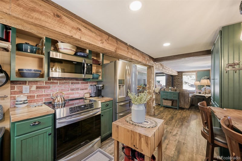 919 Browning Ave, Woodland Park, CO 80863