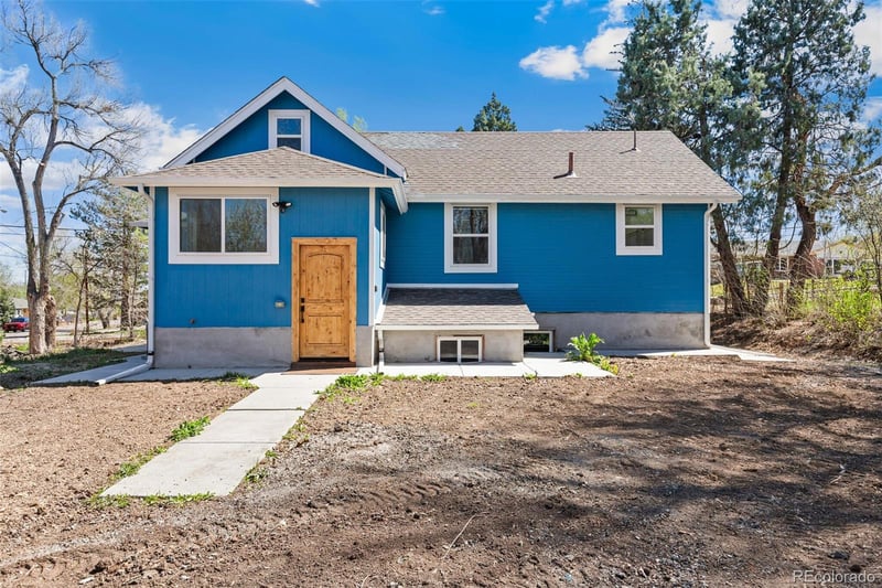 905 Welch St, Golden, CO 80401
