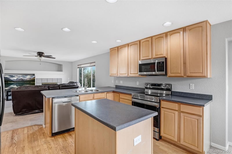 1108 96th Pl, Thornton, CO 80229