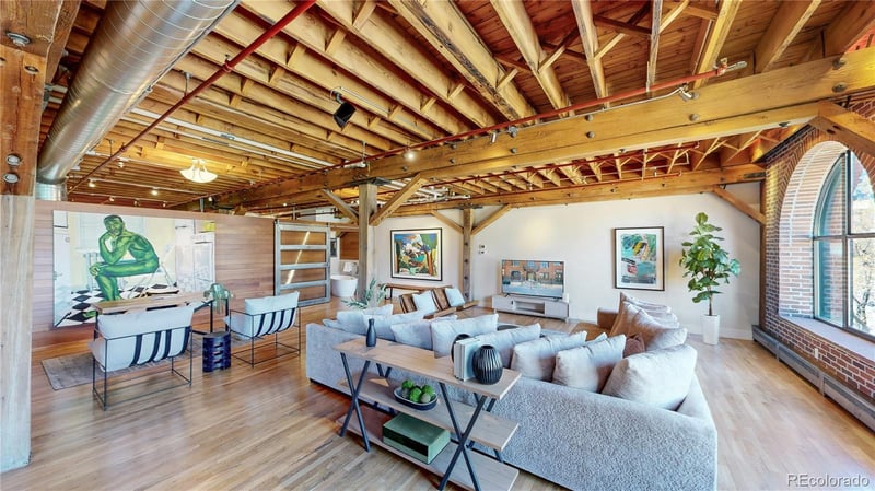 1720 Wynkoop St #305, Denver, CO 80202