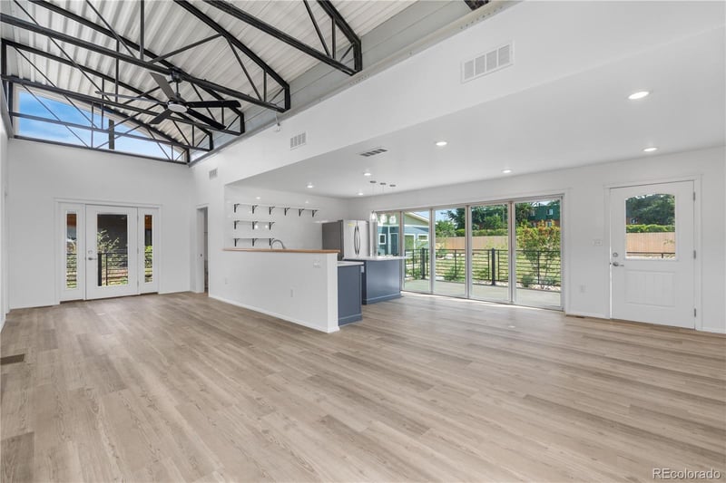 1957 Blackhawk St, Aurora, CO 80011