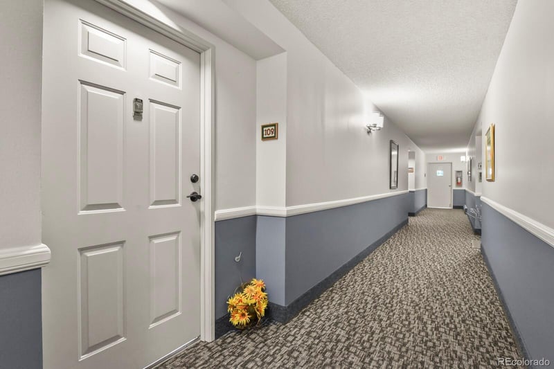 2868 Heather Gardens Way #109, Aurora, CO 80014