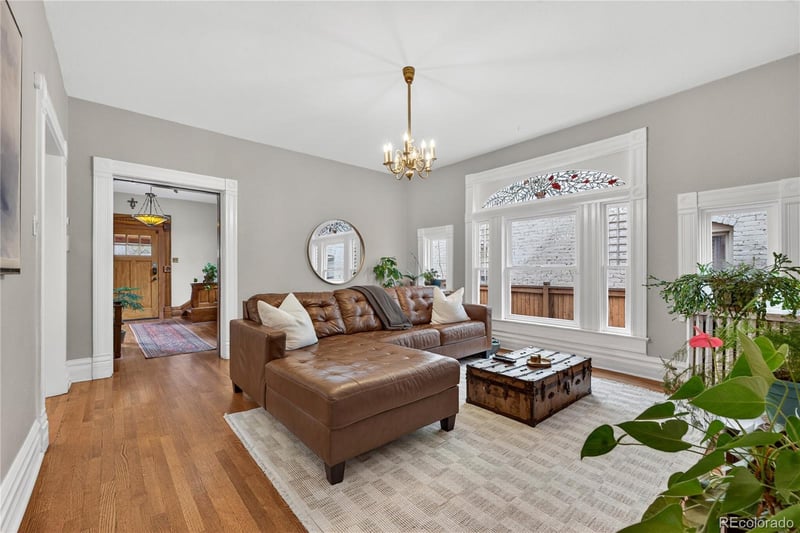 1160 York St, Denver, CO 80206