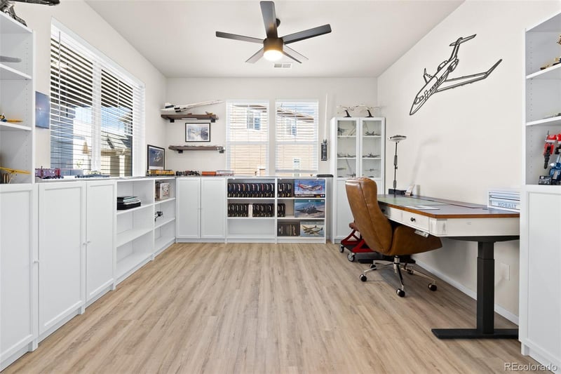 919 Goodrich Peak St, Erie, CO 80516