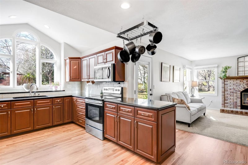 2250 Security Ct, Loveland, CO 80538