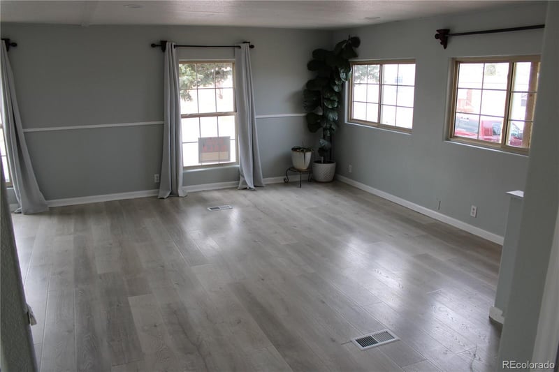 9595 Pecos St #307, Thornton, CO 80260