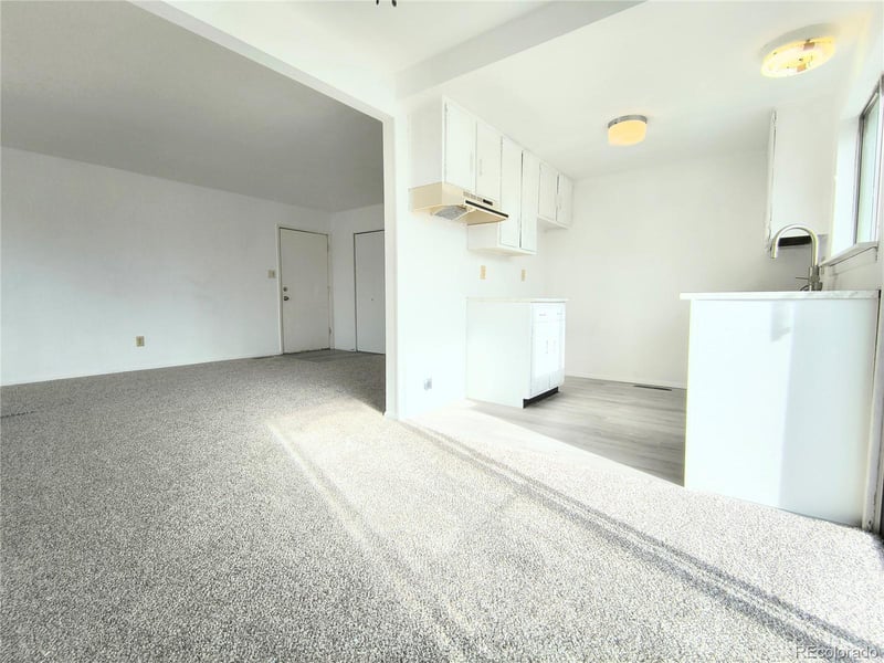 3279 Lunar Dr, Colorado City, CO 81019